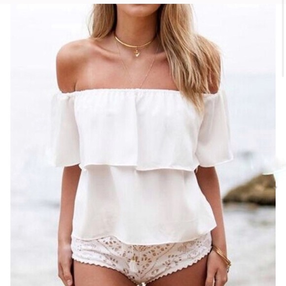 Off the shoulder white top - Picture 2 of 4